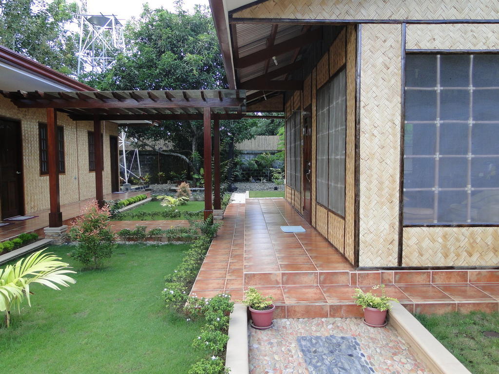 Susan'S Place Bed And Breakfast 푸에르토프린세사 외부 사진