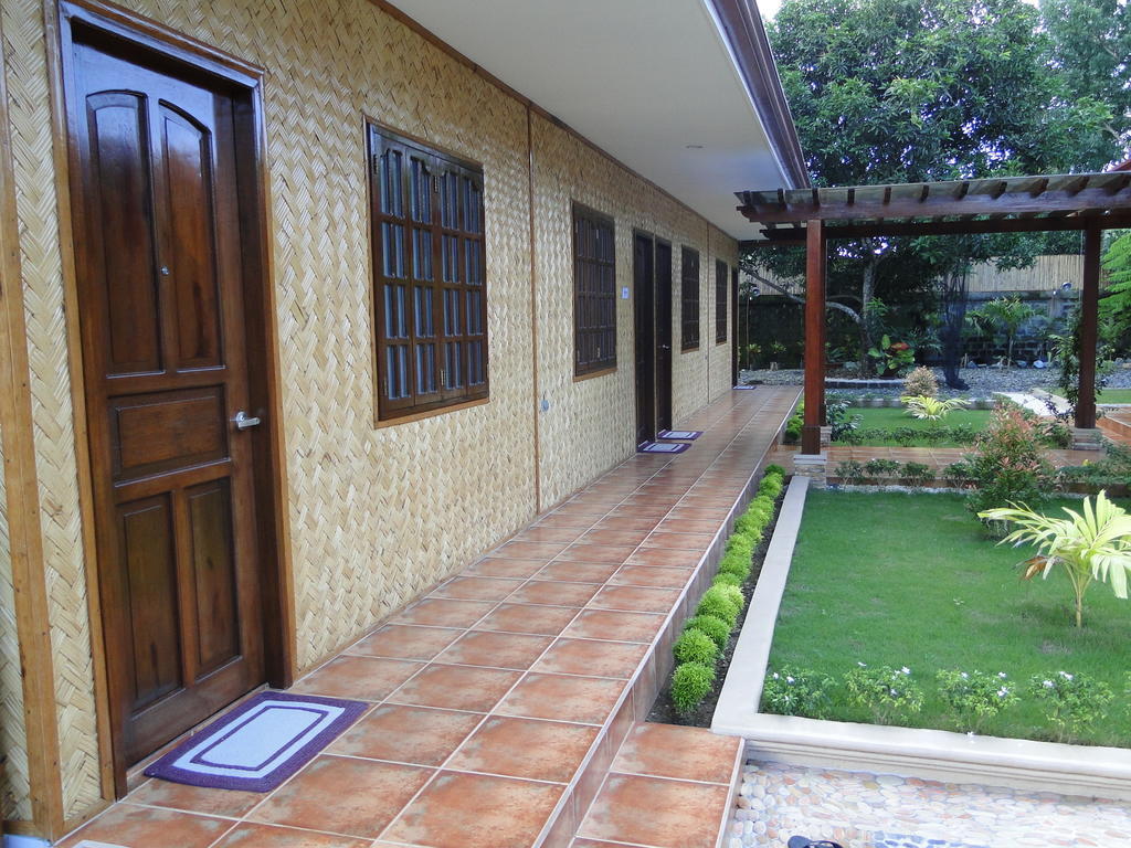 Susan'S Place Bed And Breakfast 푸에르토프린세사 외부 사진