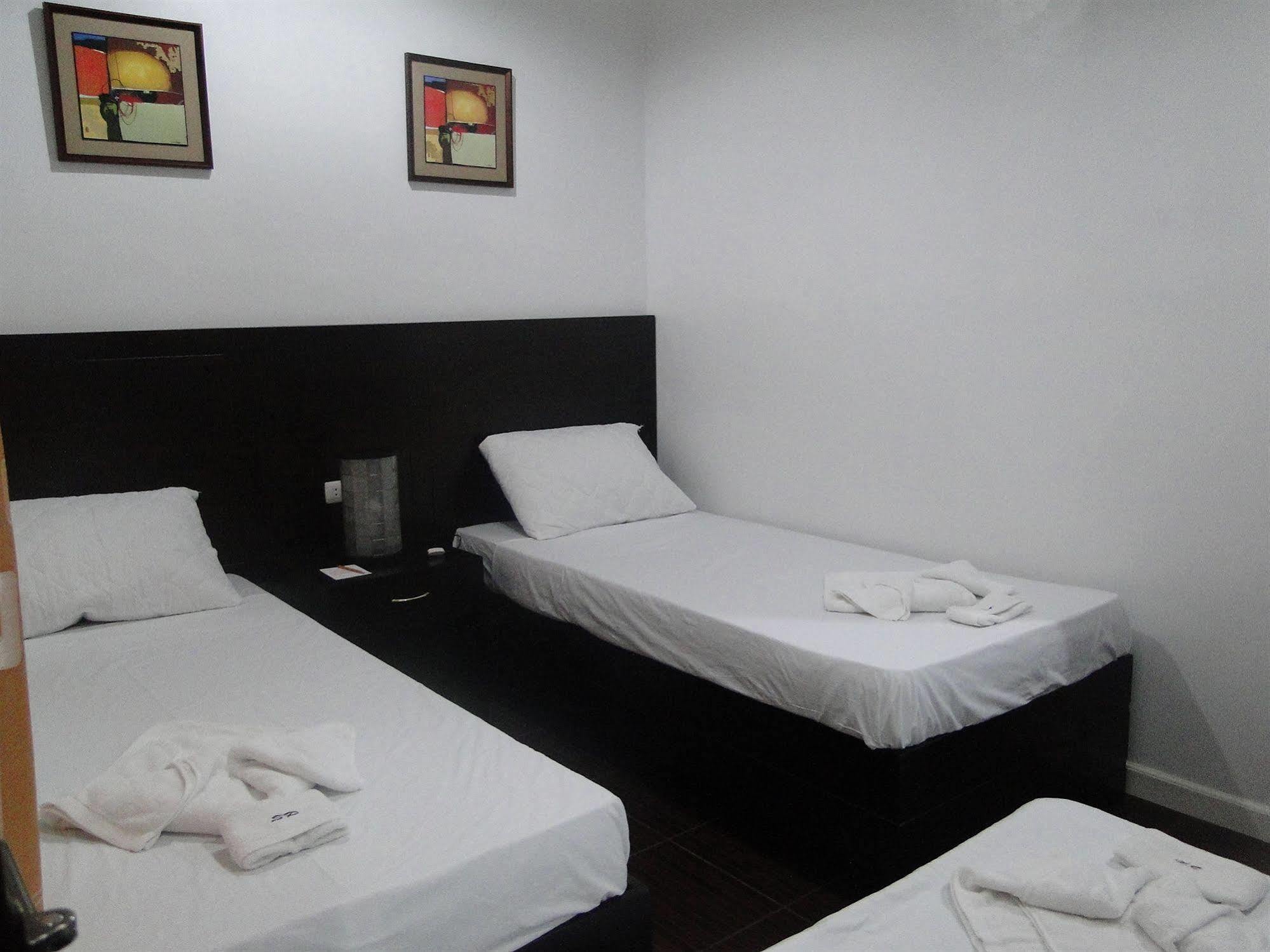 Susan'S Place Bed And Breakfast 푸에르토프린세사 외부 사진